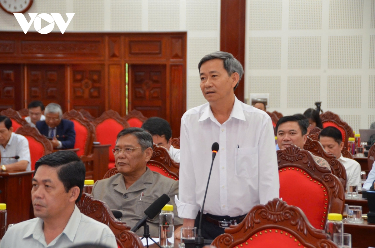 Bí thư Thị ủy Ayun Pa báo cáo gì về vụ cưa bán cây trước khi sáp nhập?